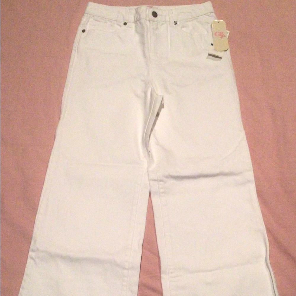 New Gianni beanie girls white jeans size 1600% cotton fringe bottom